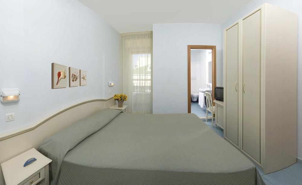 Hotel Belmar กัตตอลิกา ภายนอก รูปภาพ