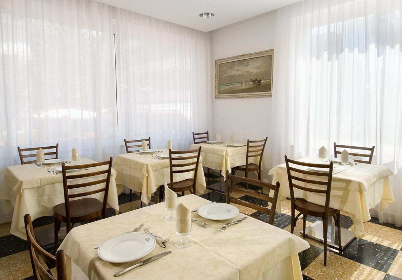 Hotel Belmar กัตตอลิกา ภายนอก รูปภาพ
