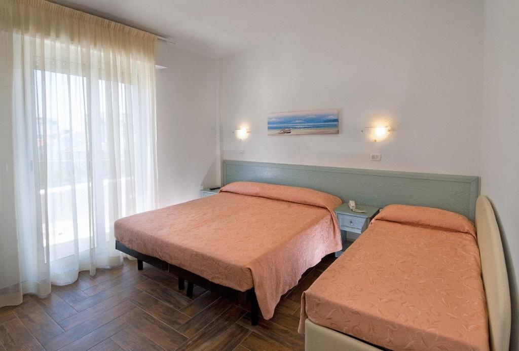Hotel Belmar กัตตอลิกา ภายนอก รูปภาพ